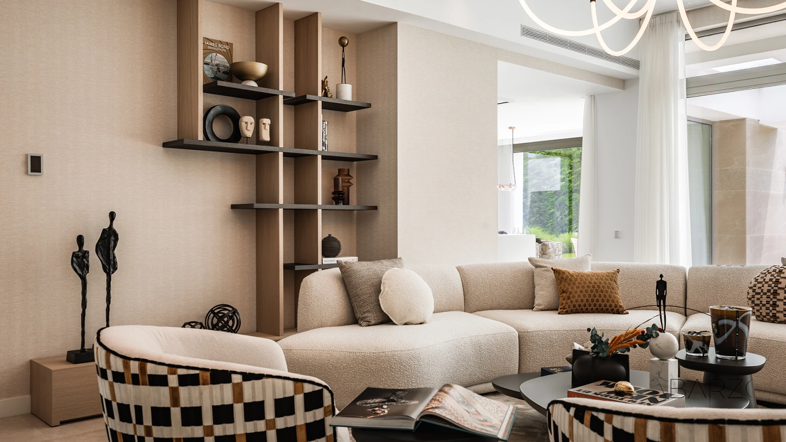 Turnkey Villa with Private Pool in El Paraíso, Marbella New Golden Mile — interior, New Golden Mile, Estepona (5 of 28)