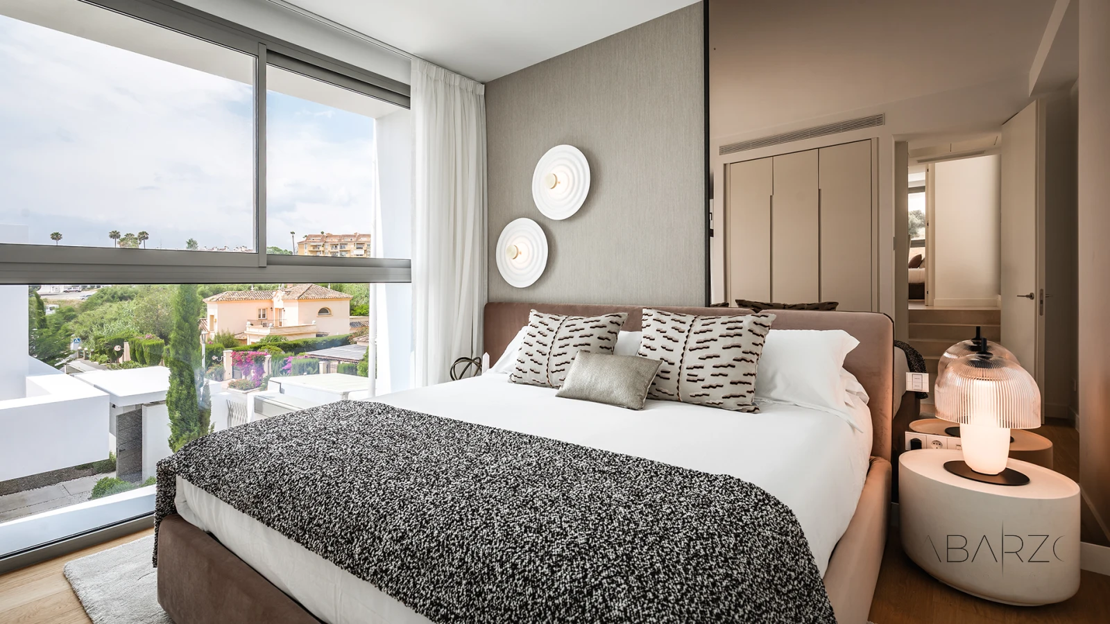 Turnkey Villa with Private Pool in El Paraíso, Marbella New Golden Mile — interior, New Golden Mile, Estepona (14 of 28)
