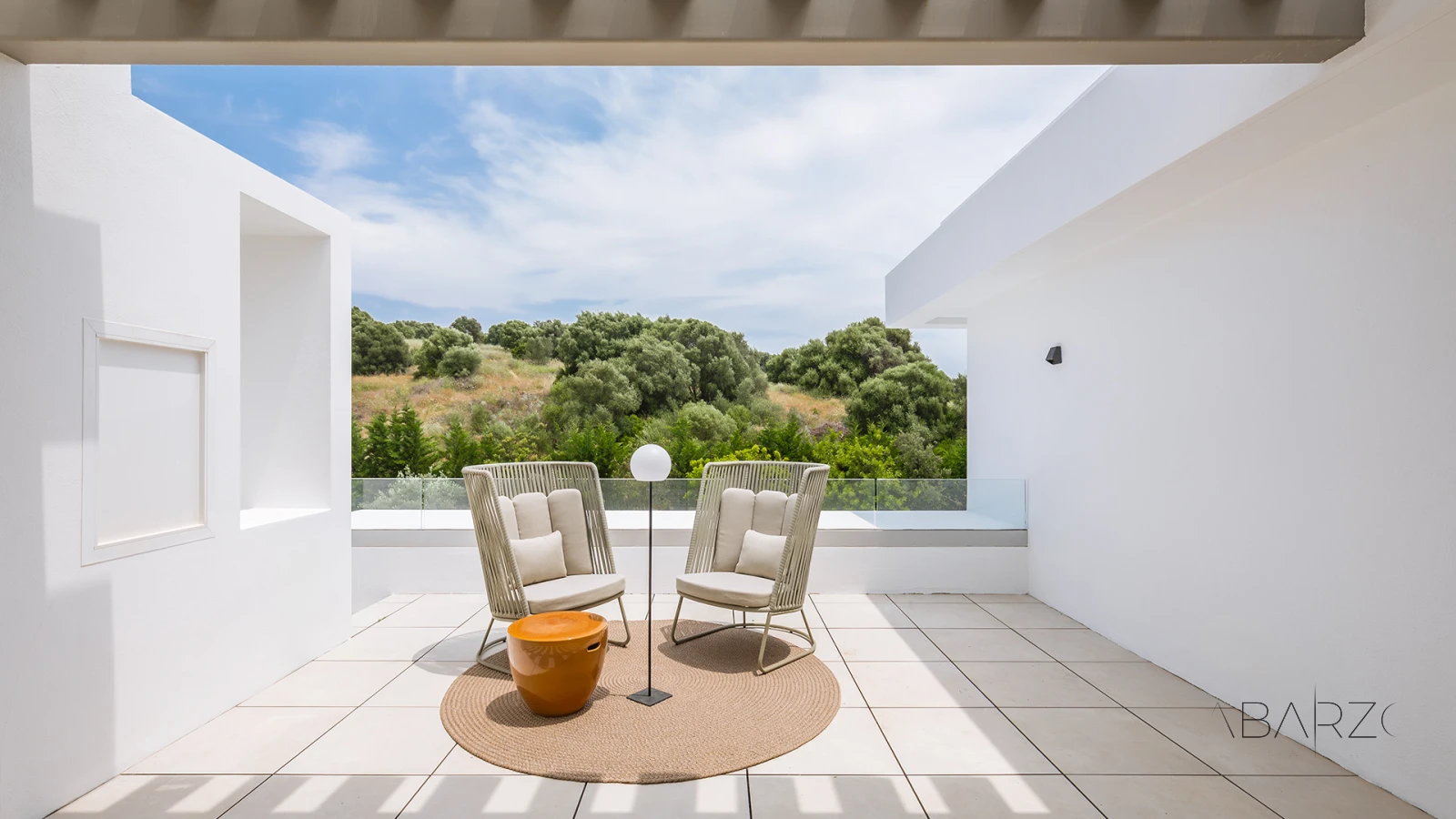 Turnkey Villa with Private Pool in El Paraíso, Marbella New Golden Mile — interior, New Golden Mile, Estepona (10 of 28)