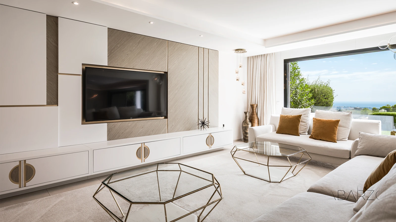 Renovated Villa with sea and mountain views in El Madroñal, Benahavís — interior, El Madroñal, Benahavís (39 of 57)