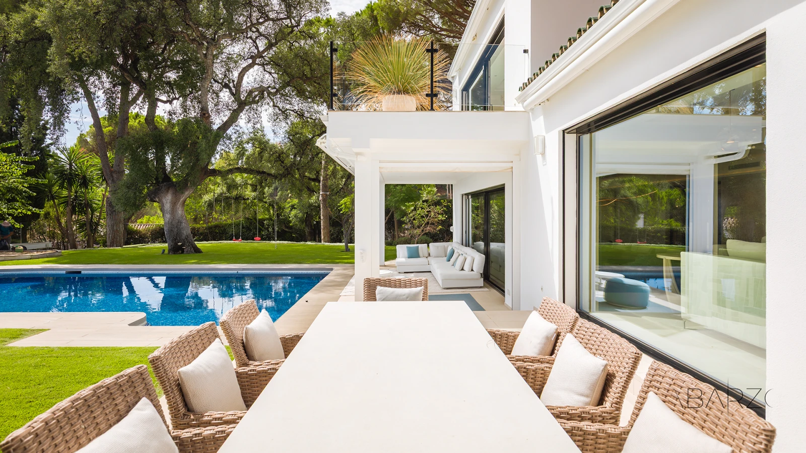 Renovated Villa with sea and mountain views in El Madroñal, Benahavís — interior, El Madroñal, Benahavís (49 of 57)