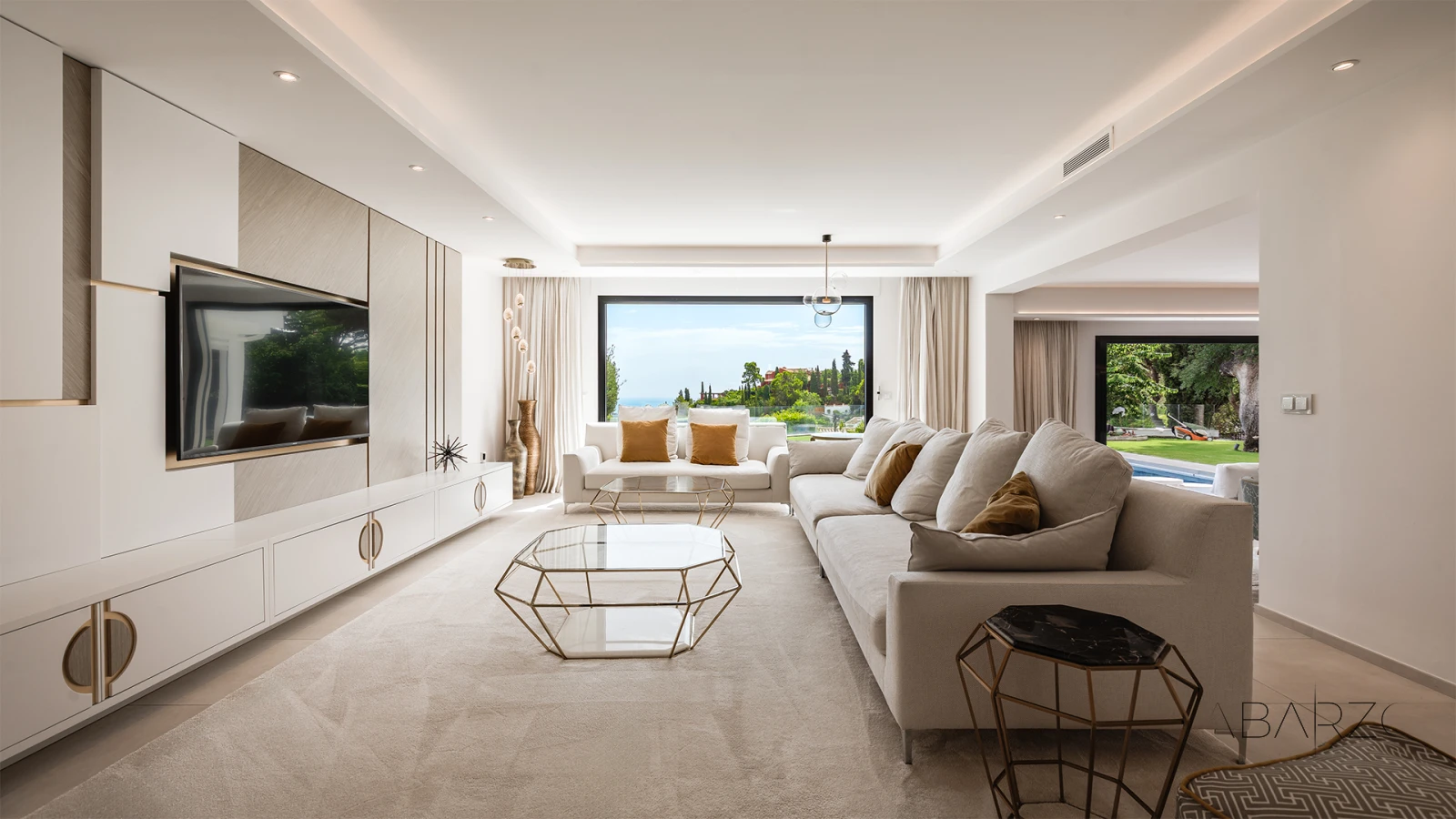 Renovated Villa with sea and mountain views in El Madroñal, Benahavís — interior, El Madroñal, Benahavís (37 of 57)