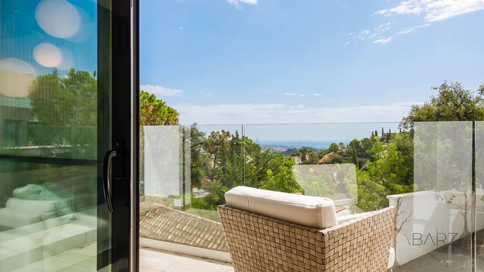 Renovated Villa with sea and mountain views in El Madroñal, Benahavís — interior, El Madroñal, Benahavís (36 of 57)