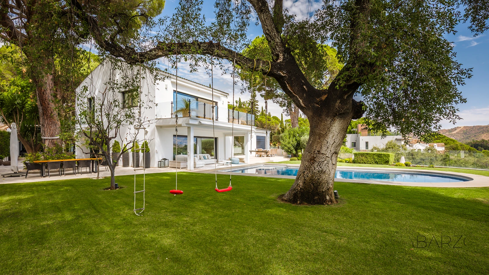 Renovated Villa with sea and mountain views in El Madroñal, Benahavís — interior, El Madroñal, Benahavís (45 of 57)