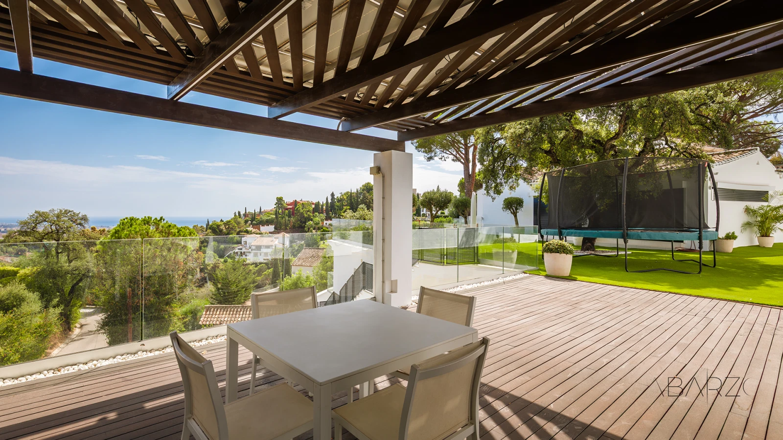 Renovated Villa with sea and mountain views in El Madroñal, Benahavís — interior, El Madroñal, Benahavís (55 of 57)