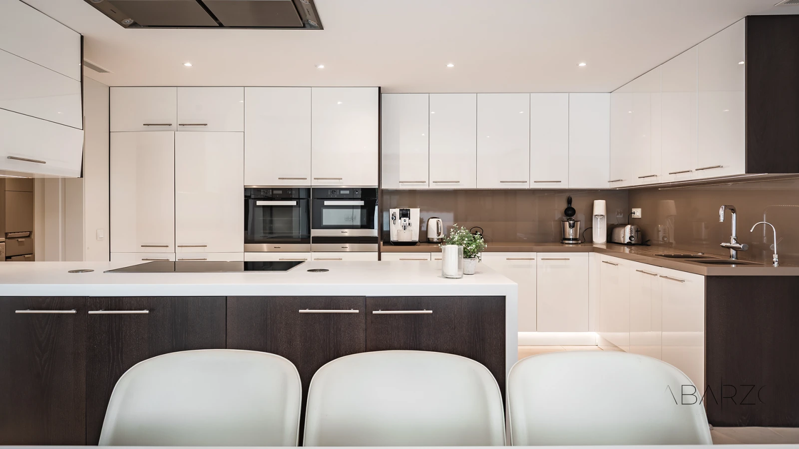 Renovated Villa with sea and mountain views in El Madroñal, Benahavís — interior, El Madroñal, Benahavís (25 of 57)