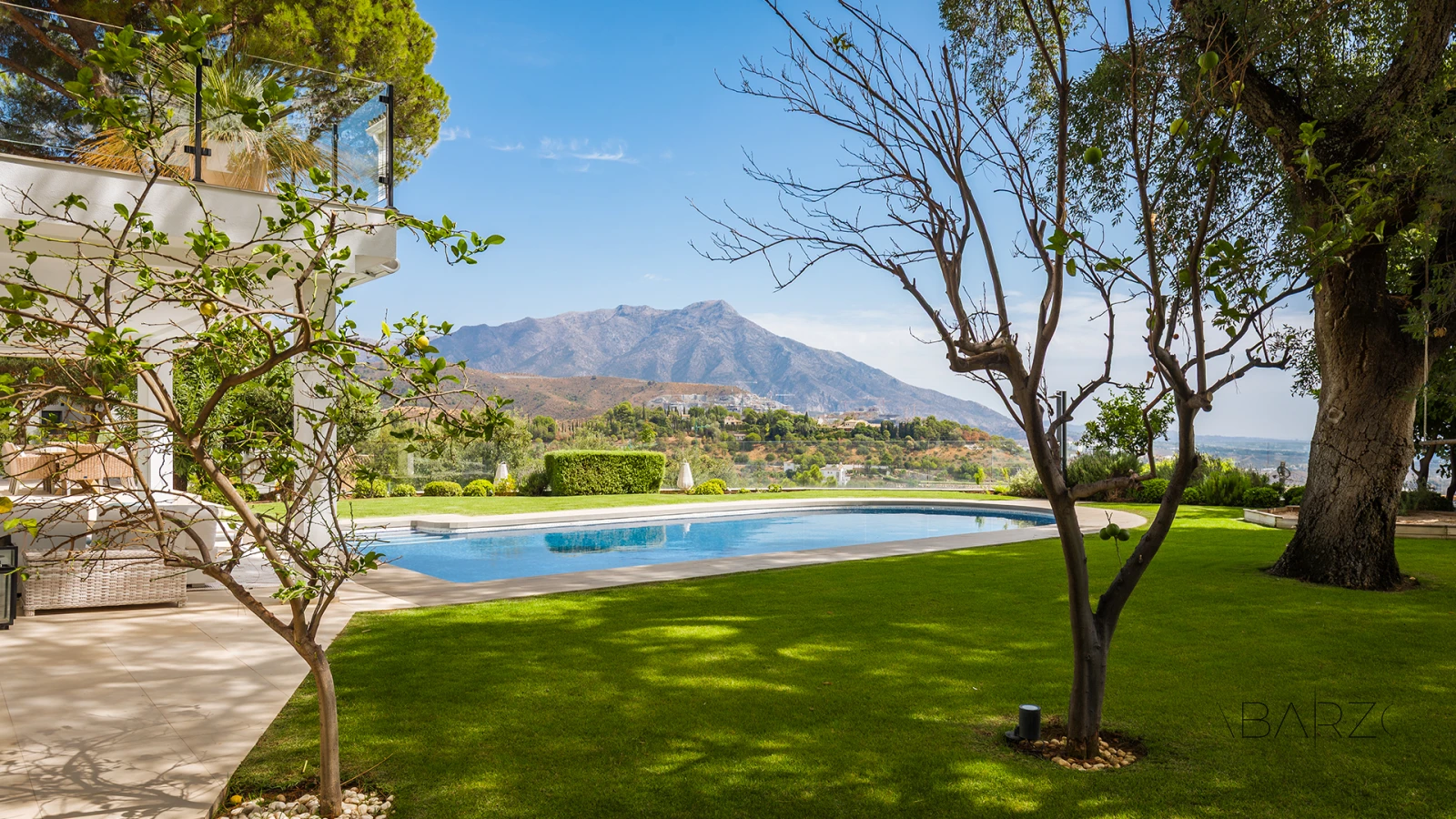 Renovated Villa with sea and mountain views in El Madroñal, Benahavís — interior, El Madroñal, Benahavís (53 of 57)