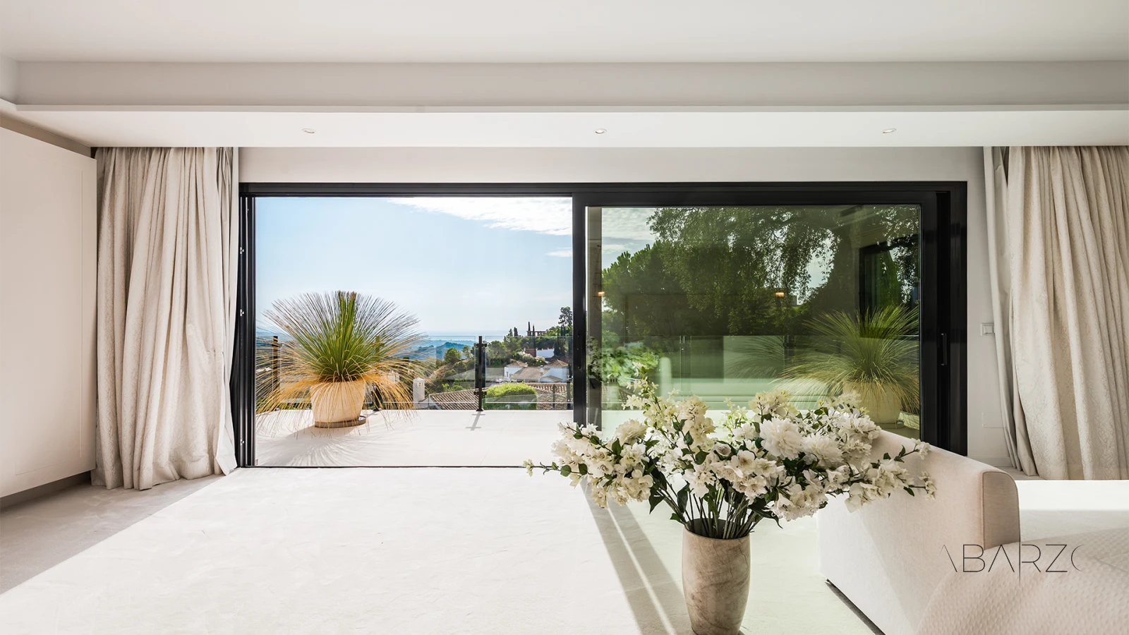 Renovated Villa with sea and mountain views in El Madroñal, Benahavís — interior, El Madroñal, Benahavís (6 of 57)