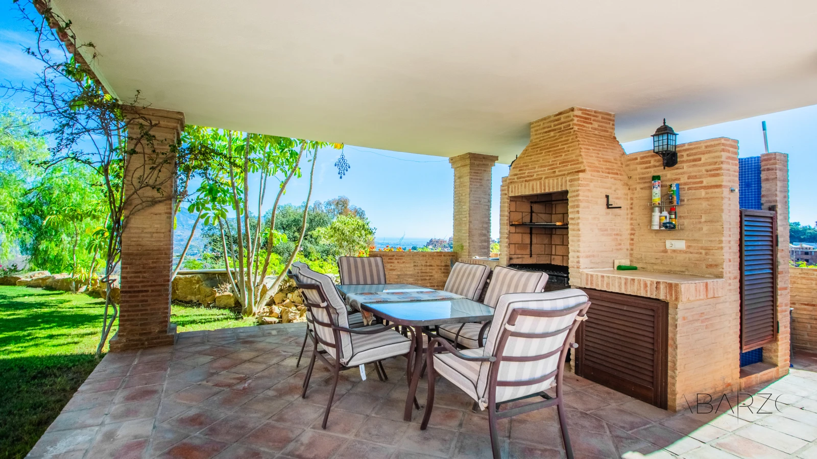 Luxury villa in La Mairena, Marbella with sea views and pool. — interior, La Mairena, Marbella (11 of 47)