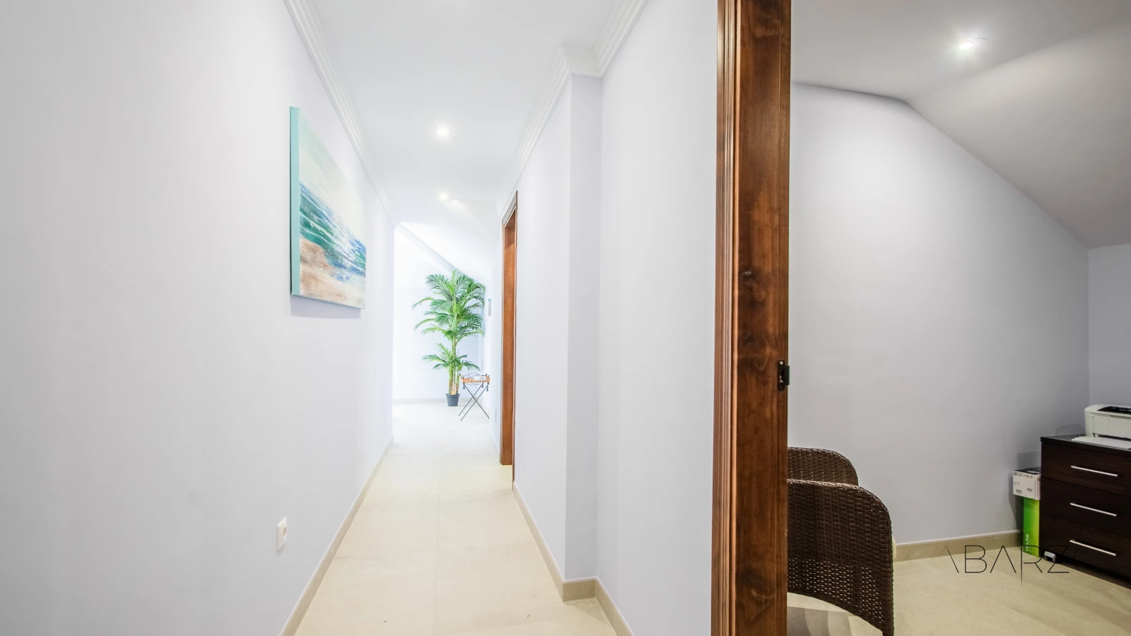 Luxury villa in La Mairena, Marbella with sea views and pool. — interior, La Mairena, Marbella (39 of 47)