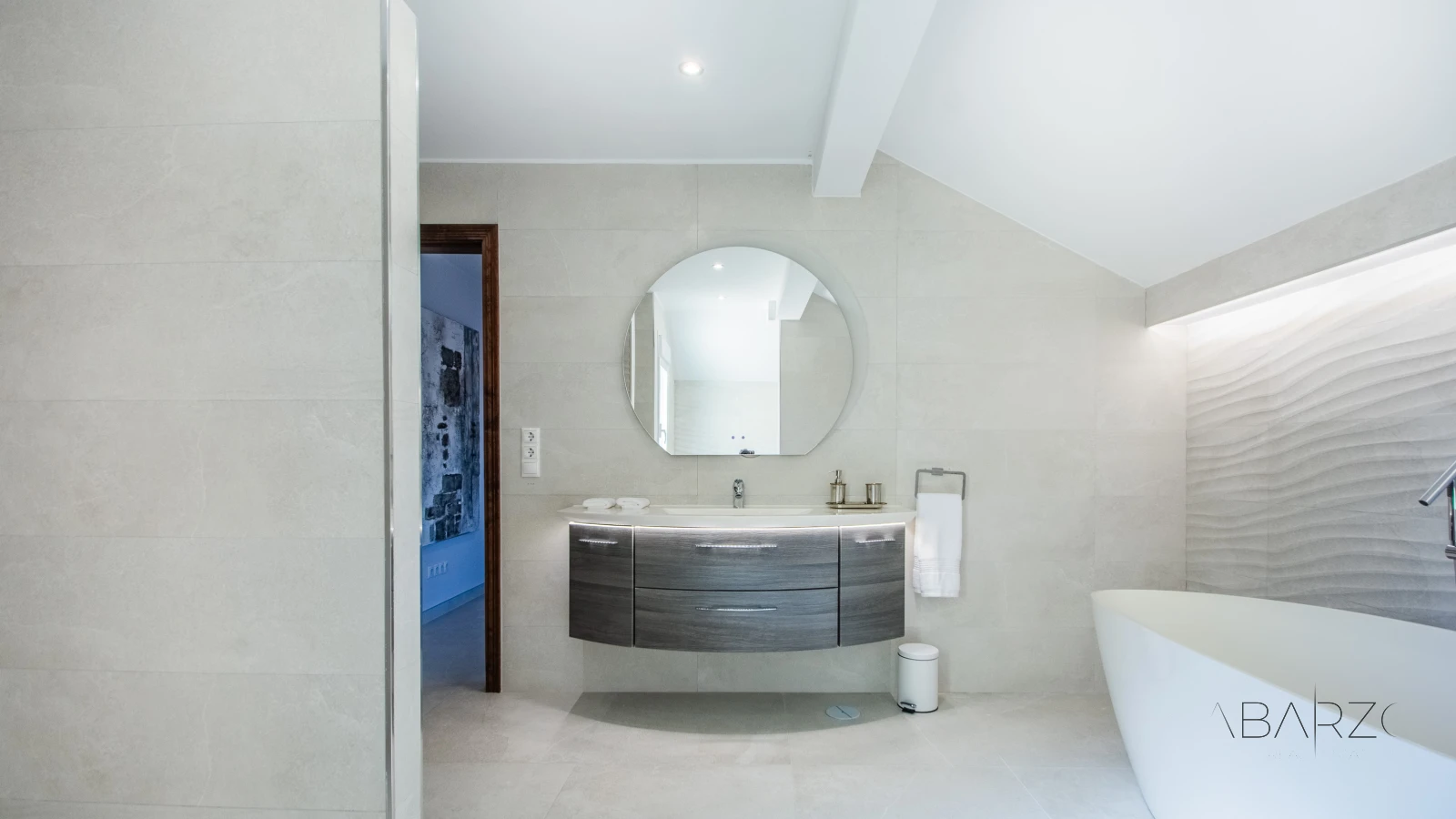 Luxury villa in La Mairena, Marbella with sea views and pool. — interior, La Mairena, Marbella (30 of 47)