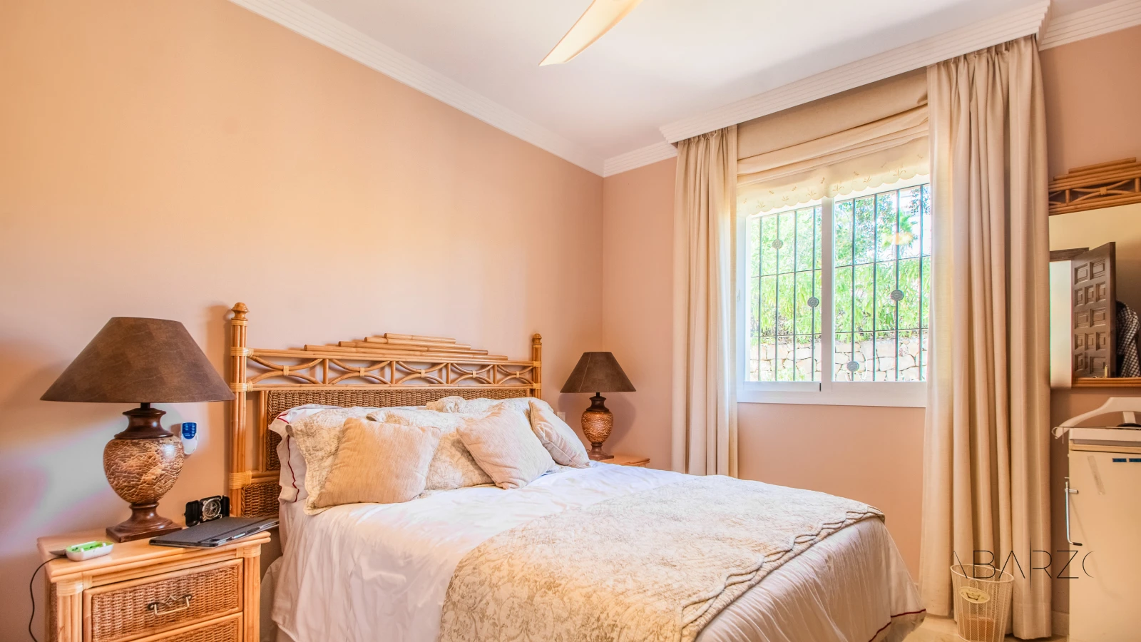 Luxury villa in La Mairena, Marbella with sea views and pool. — interior, La Mairena, Marbella (19 of 47)