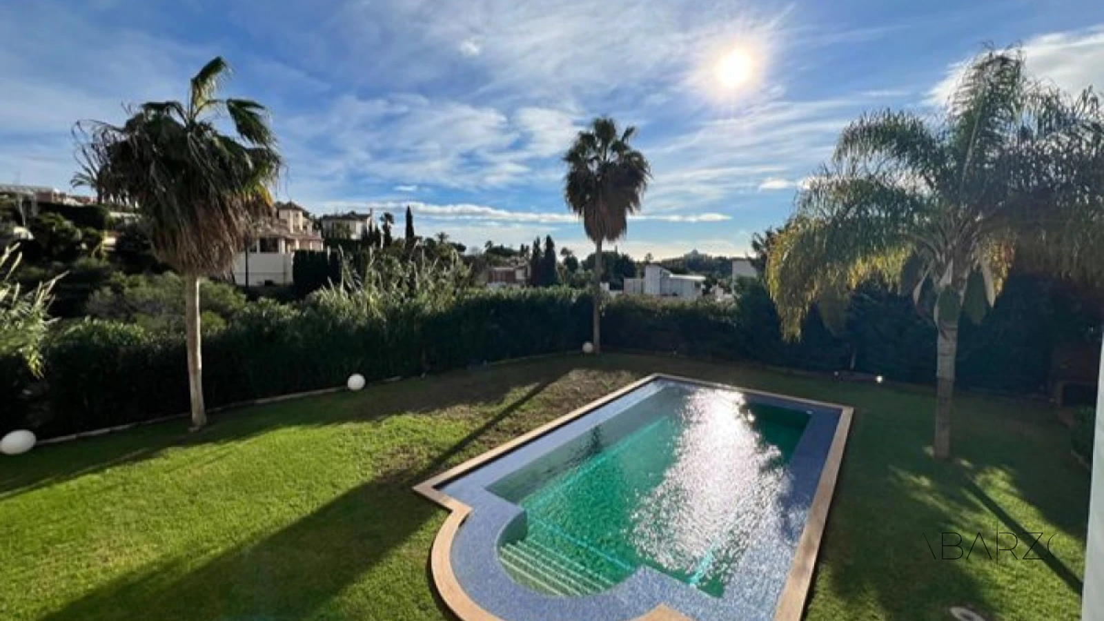 Villa en El Paraíso, cerca del Golf y con vistas al mar — interior, New Golden Mile, Estepona (15 of 18)