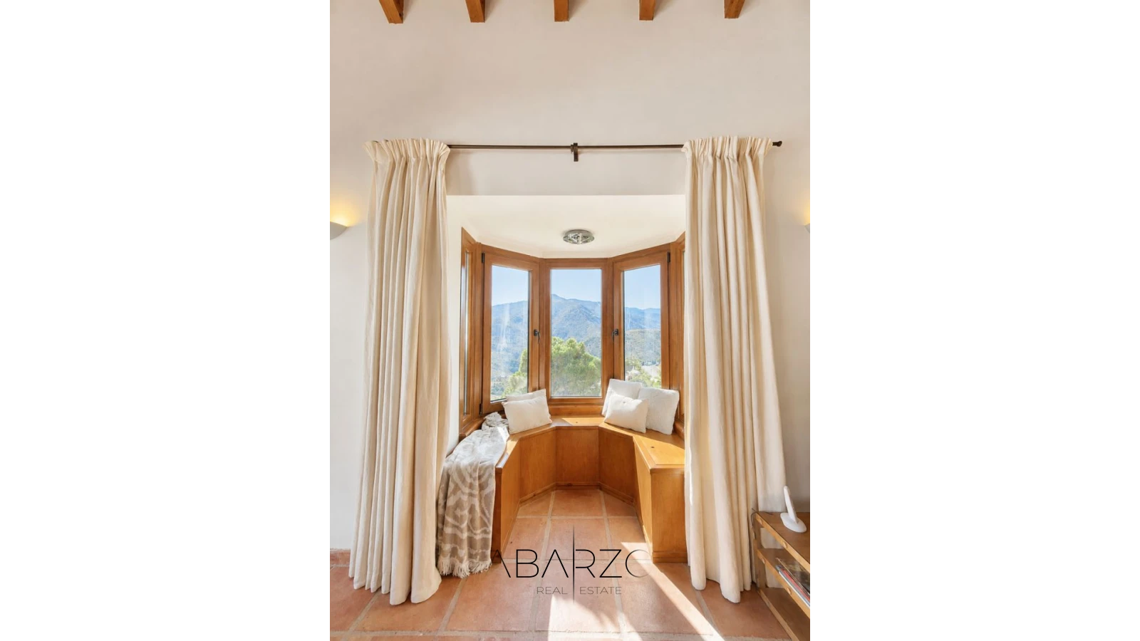 Mediterranean villa with sea views in Montemayor, Benahavis — interior, Monte Mayor, Benahavís (12 of 44)