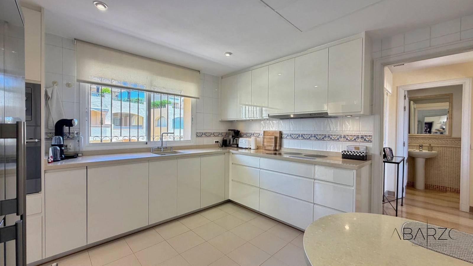 Duplex Penthouse with Panoramic Views in Elviria, Marbella — interior, Marbella East, Marbella (11 of 49)