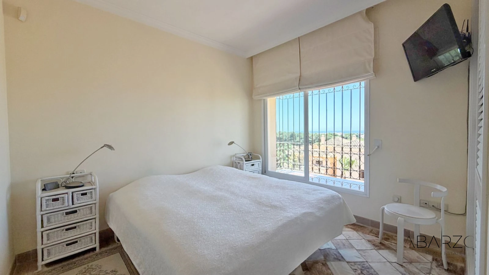 Duplex Penthouse with Panoramic Views in Elviria, Marbella — interior, Marbella East, Marbella (41 of 49)