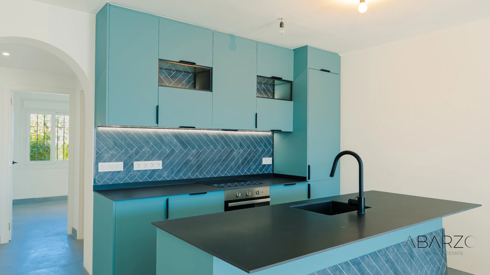 Renovated Apartment in Nueva Andalucía, Marbella — interior, Nueva Andalucía, Marbella (6 of 41)