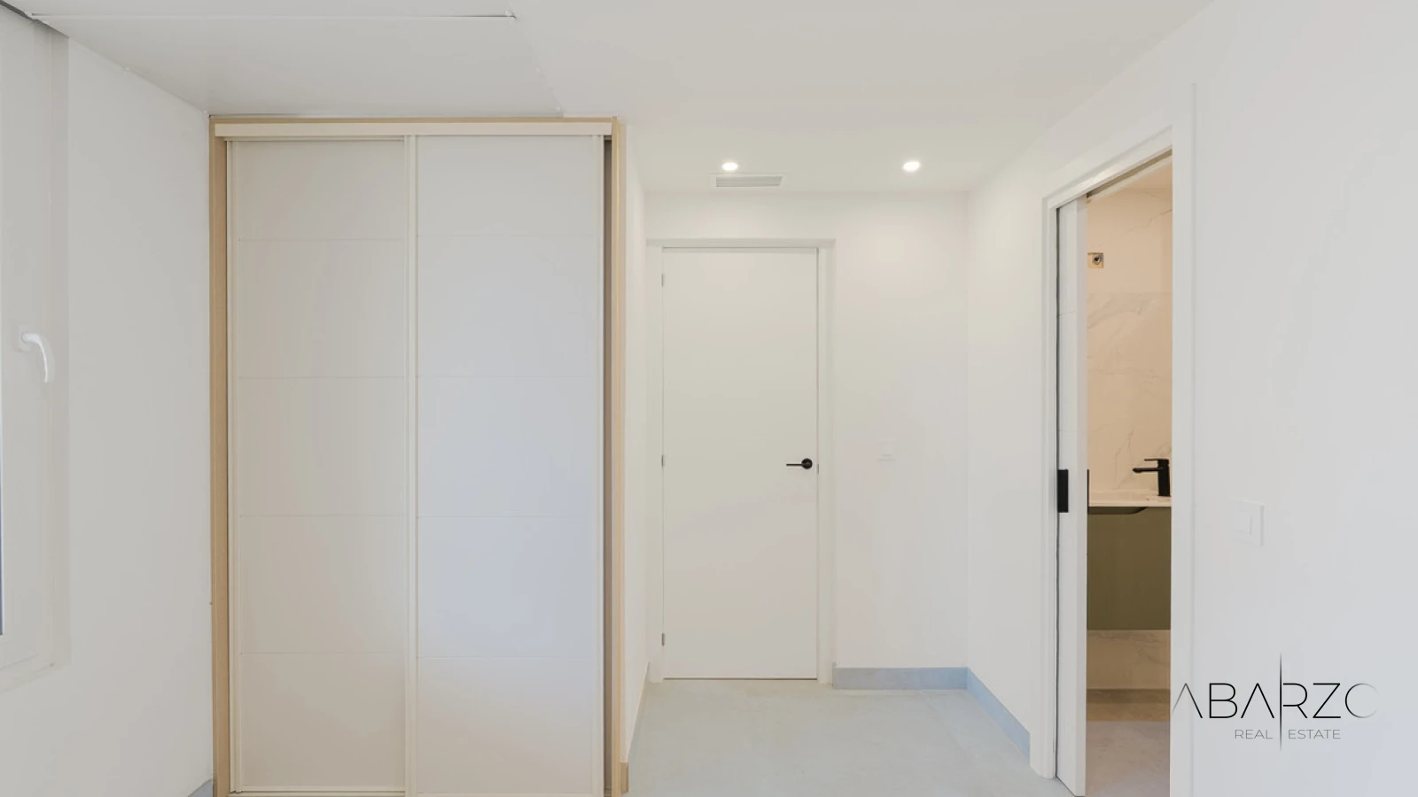 Renovated Apartment in Nueva Andalucía, Marbella — interior, Nueva Andalucía, Marbella (13 of 41)