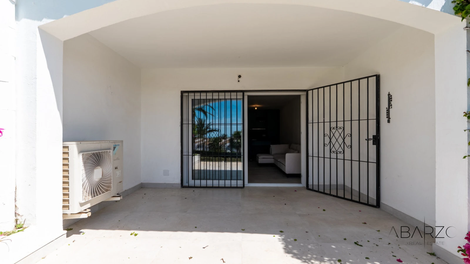 Renovated Apartment in Nueva Andalucía, Marbella — interior, Nueva Andalucía, Marbella (37 of 41)