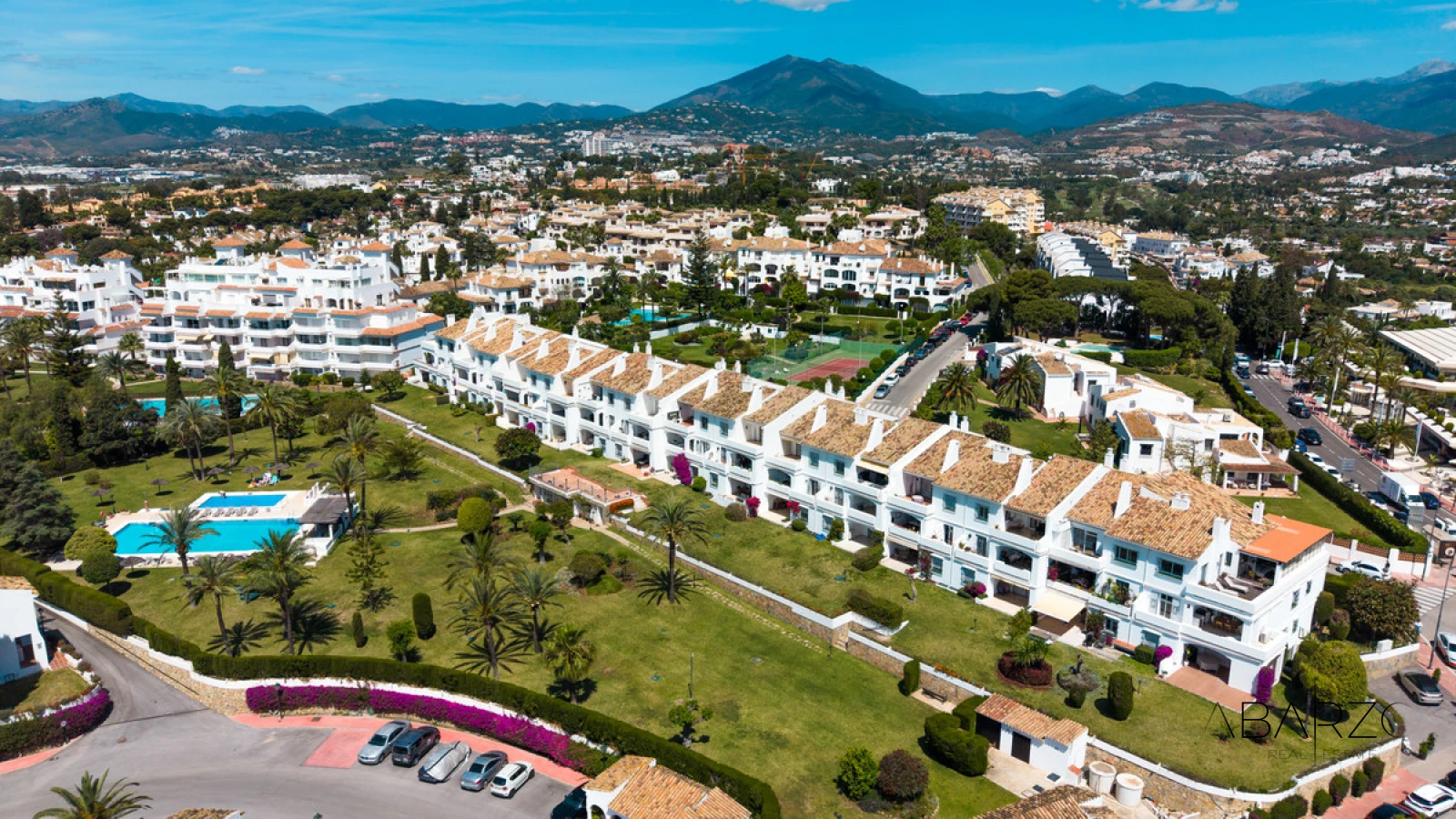 Renovated Apartment in Nueva Andalucía, Marbella — interior, Nueva Andalucía, Marbella (34 of 41)