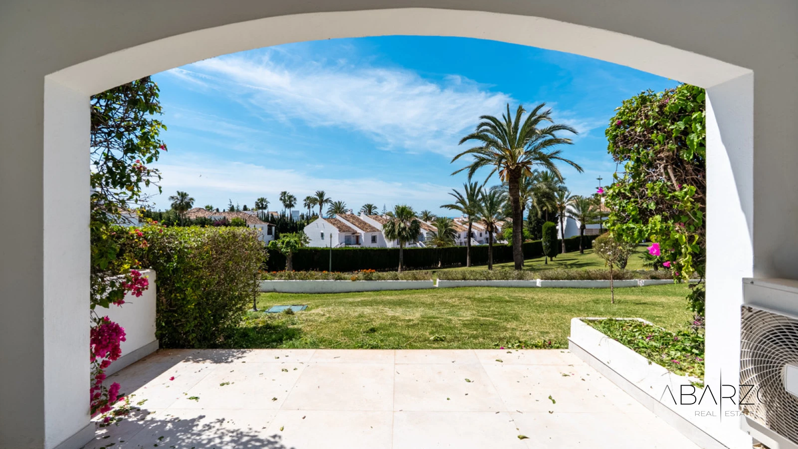 Renovated Apartment in Nueva Andalucía, Marbella — interior, Nueva Andalucía, Marbella (3 of 41)