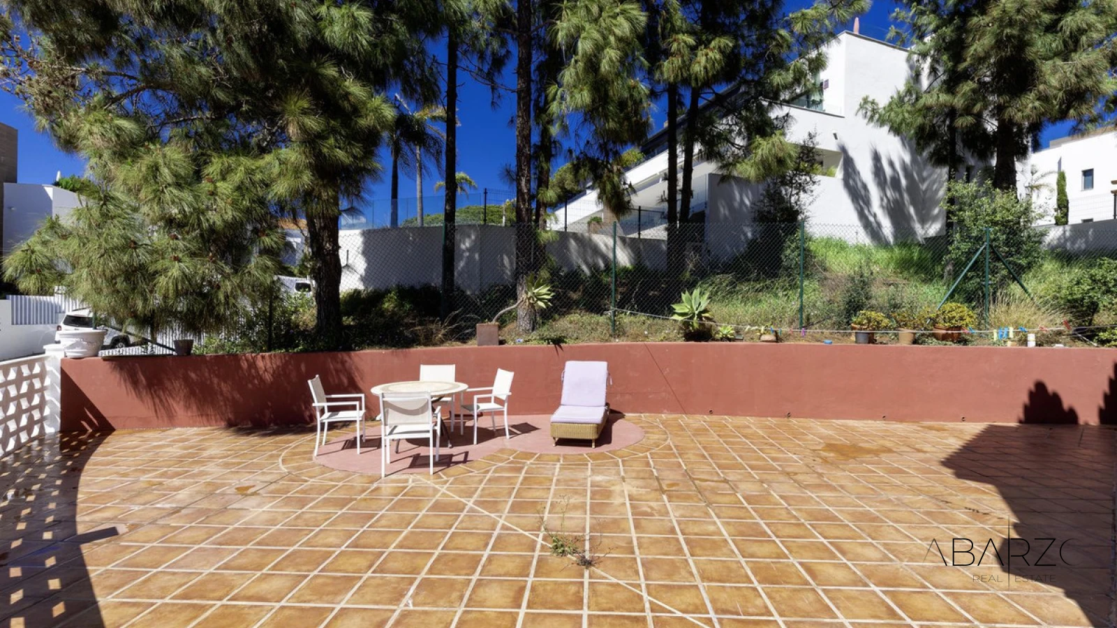 Detached villa in Marbella with sea views near Cabopino Marina and golf course — interior, Marbella East, Marbella (2 of 35)