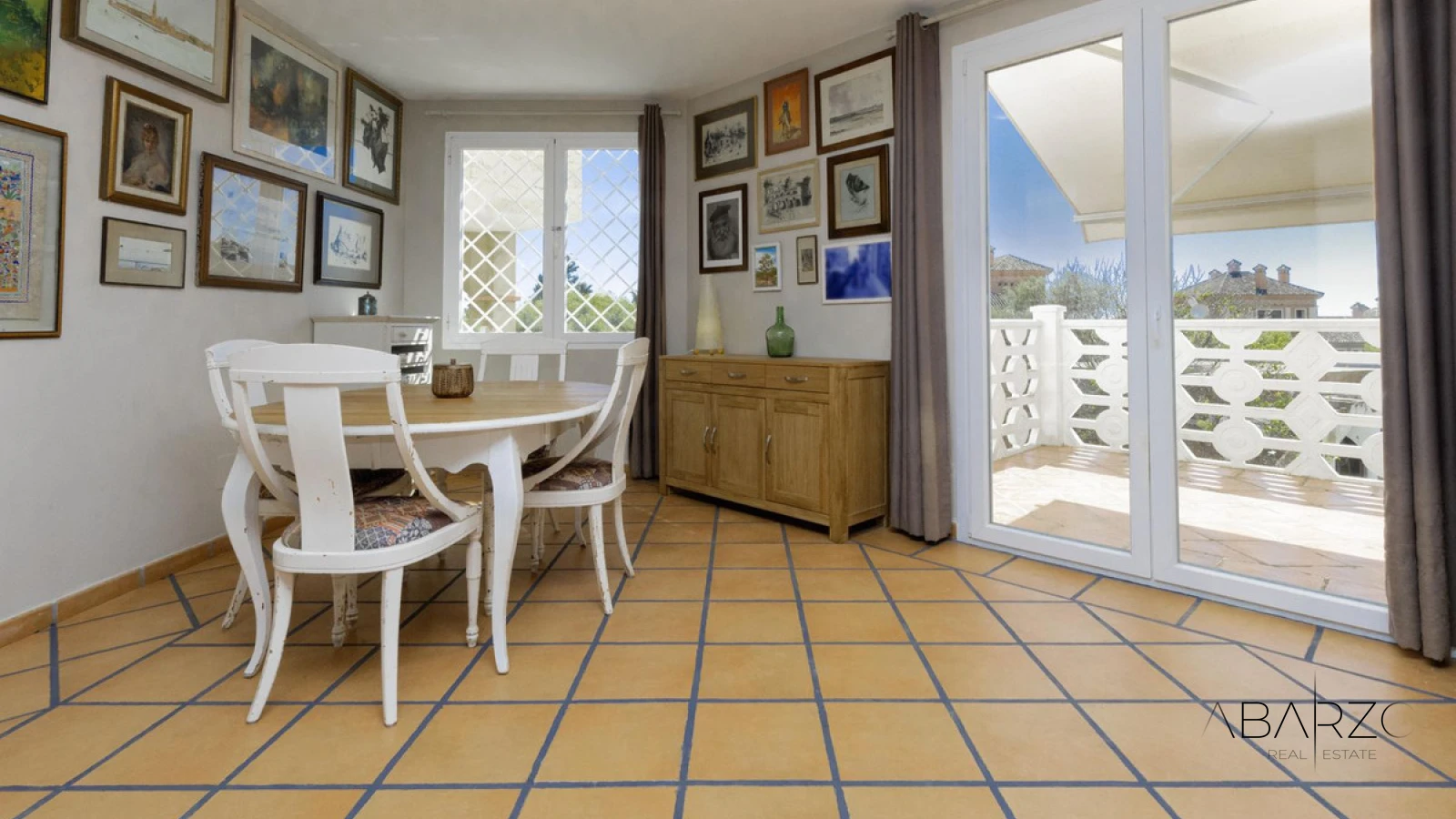 Detached villa in Marbella with sea views near Cabopino Marina and golf course — interior, Marbella East, Marbella (12 of 35)