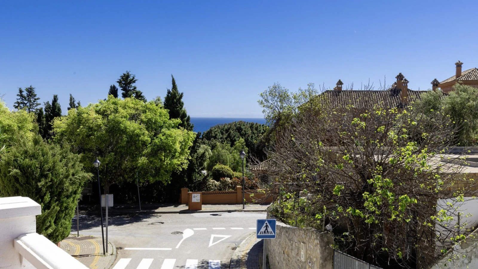 Detached villa in Marbella with sea views near Cabopino Marina and golf course — interior, Marbella East, Marbella (6 of 35)