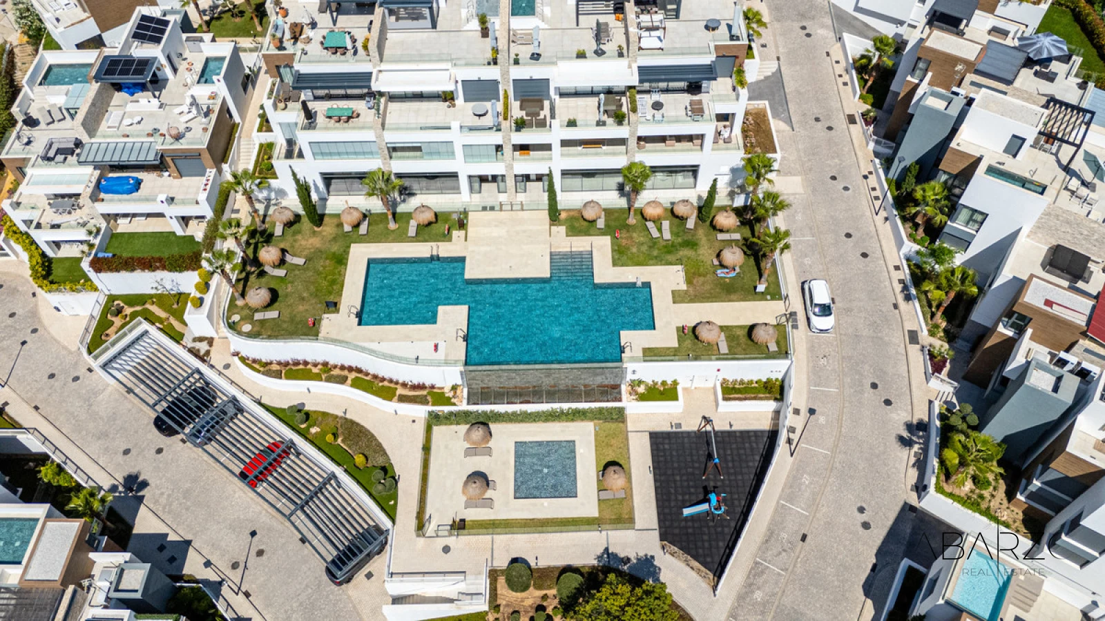 Luxury 3-Bedroom Ground Floor Duplex in Cabopino Frontline Golf — interior, Marbella East, Marbella (37 of 46)
