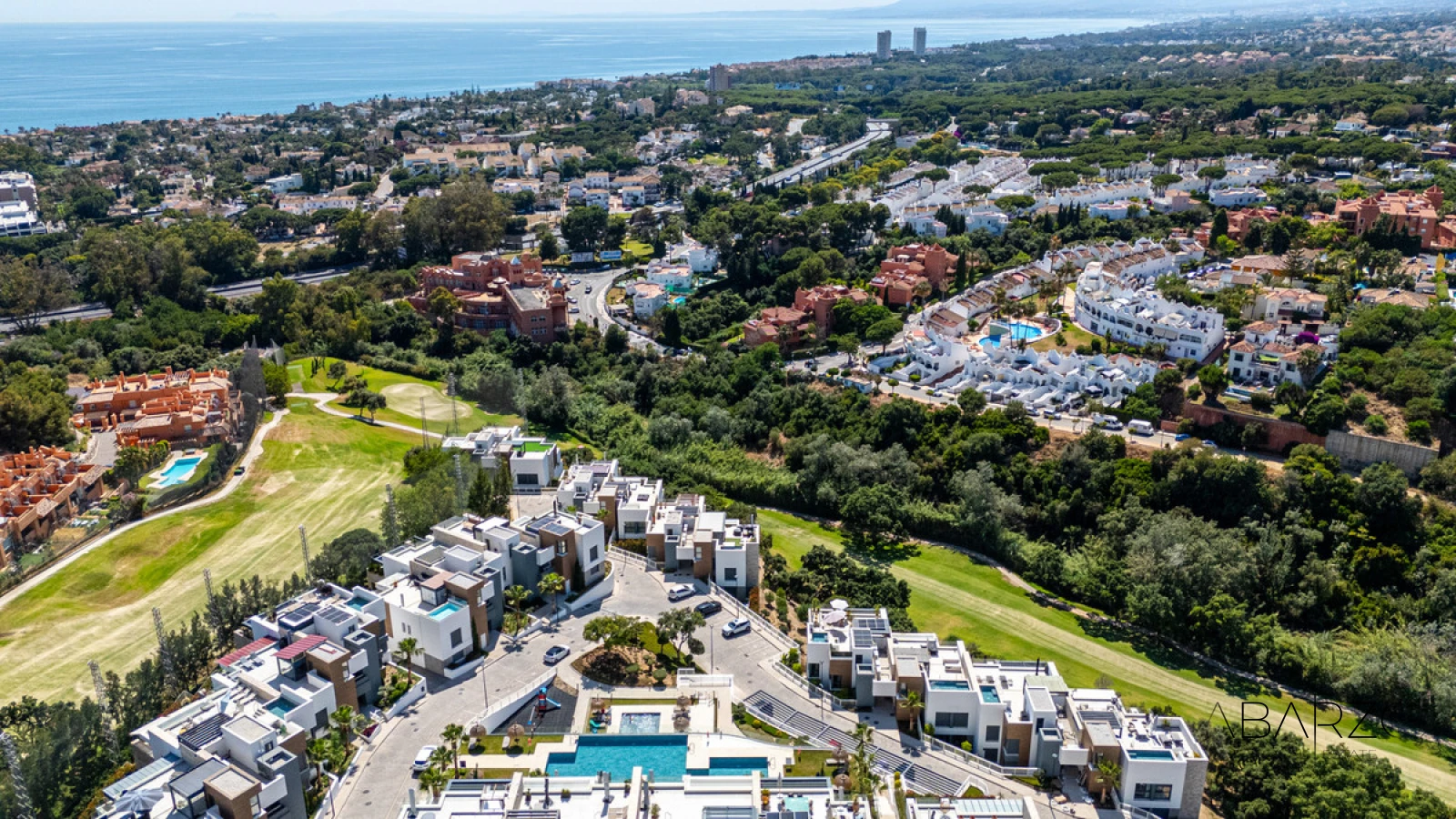 Luxury 3-Bedroom Ground Floor Duplex in Cabopino Frontline Golf — interior, Marbella East, Marbella (44 of 46)