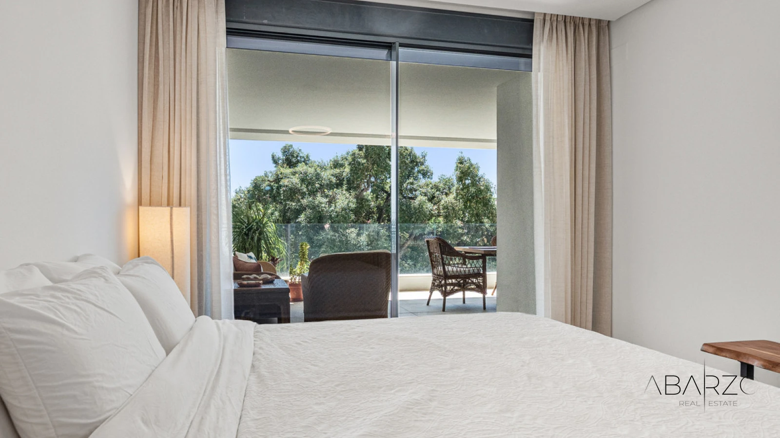 Luxury 3-Bedroom Ground Floor Duplex in Cabopino Frontline Golf — interior, Marbella East, Marbella (18 of 46)