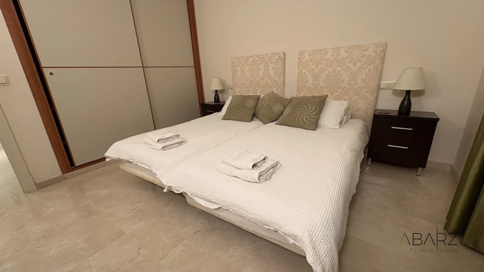 Top Floor Apartment with Spectacular Views in Altos de La Quinta — interior, La Quinta, Benahavís (15 of 16)