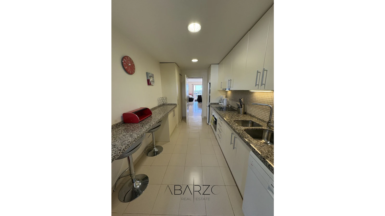 Top Floor Apartment with Spectacular Views in Altos de La Quinta — interior, La Quinta, Benahavís (11 of 16)