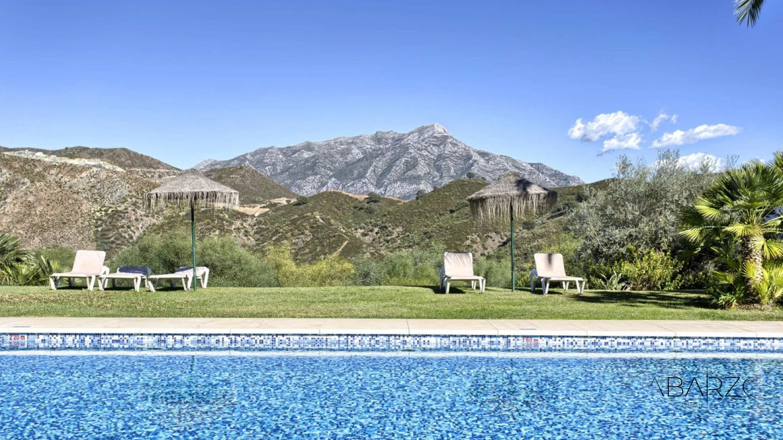 Top Floor Apartment with Spectacular Views in Altos de La Quinta — interior, La Quinta, Benahavís (16 of 16)