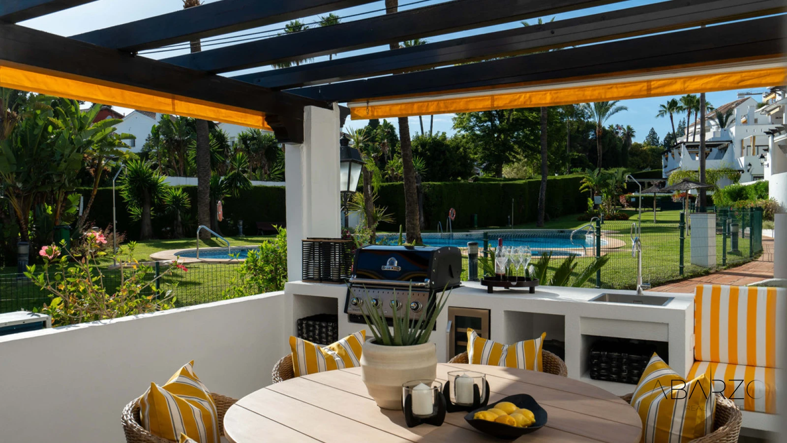 Stunning 3-Bedroom Apartment in Aldea Blanca Marbella with Terraces & Outdoor Kitchen — interior, Nueva Andalucía, Marbella (4 of 15)