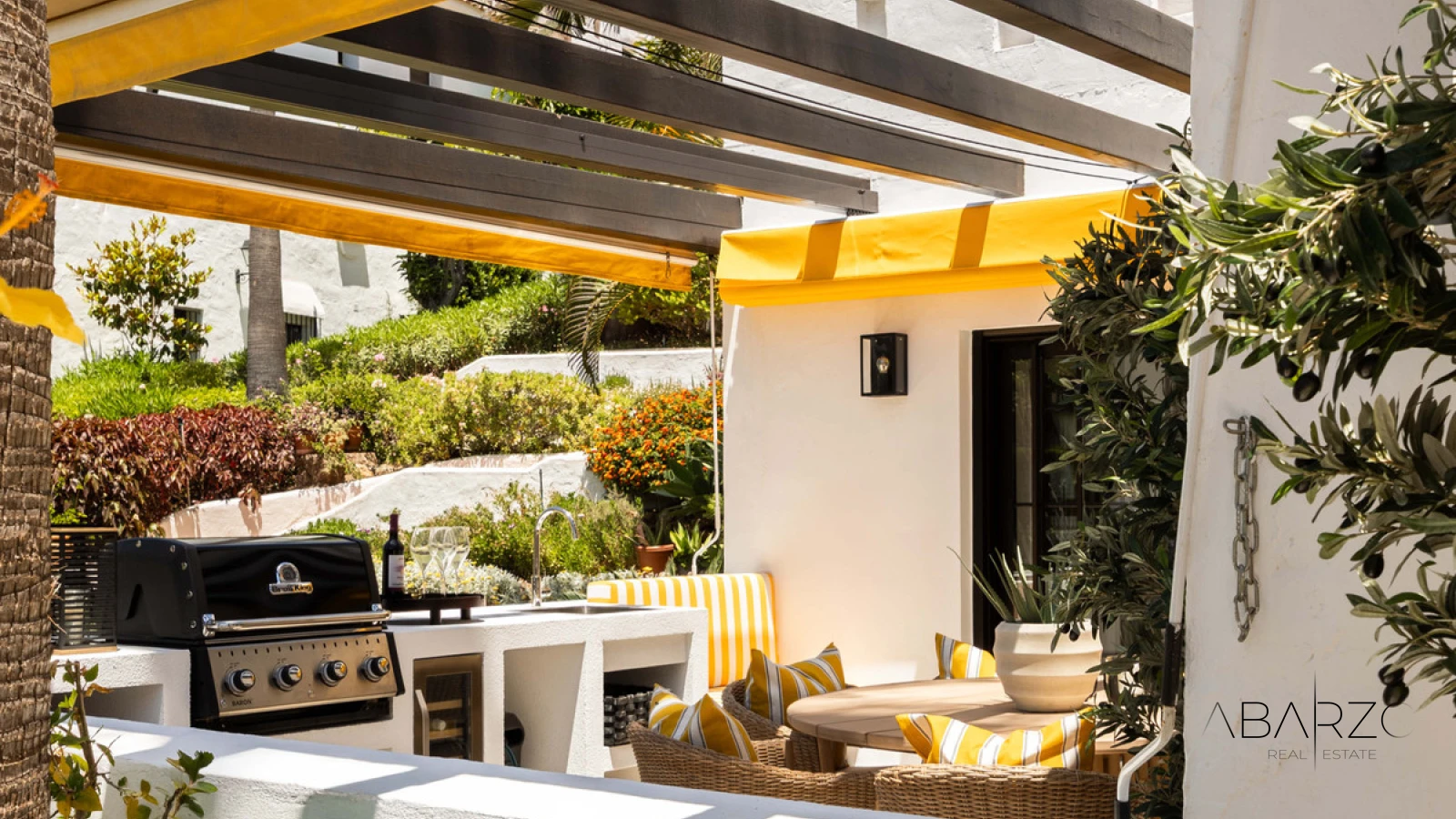 Stunning 3-Bedroom Apartment in Aldea Blanca Marbella with Terraces & Outdoor Kitchen — interior, Nueva Andalucía, Marbella (5 of 15)