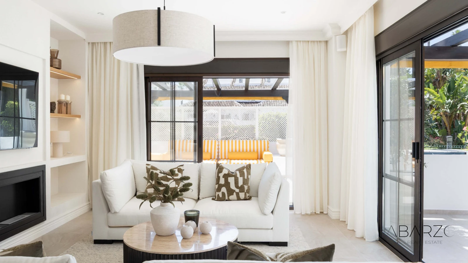 Stunning 3-Bedroom Apartment in Aldea Blanca Marbella with Terraces & Outdoor Kitchen — interior, Nueva Andalucía, Marbella (9 of 15)