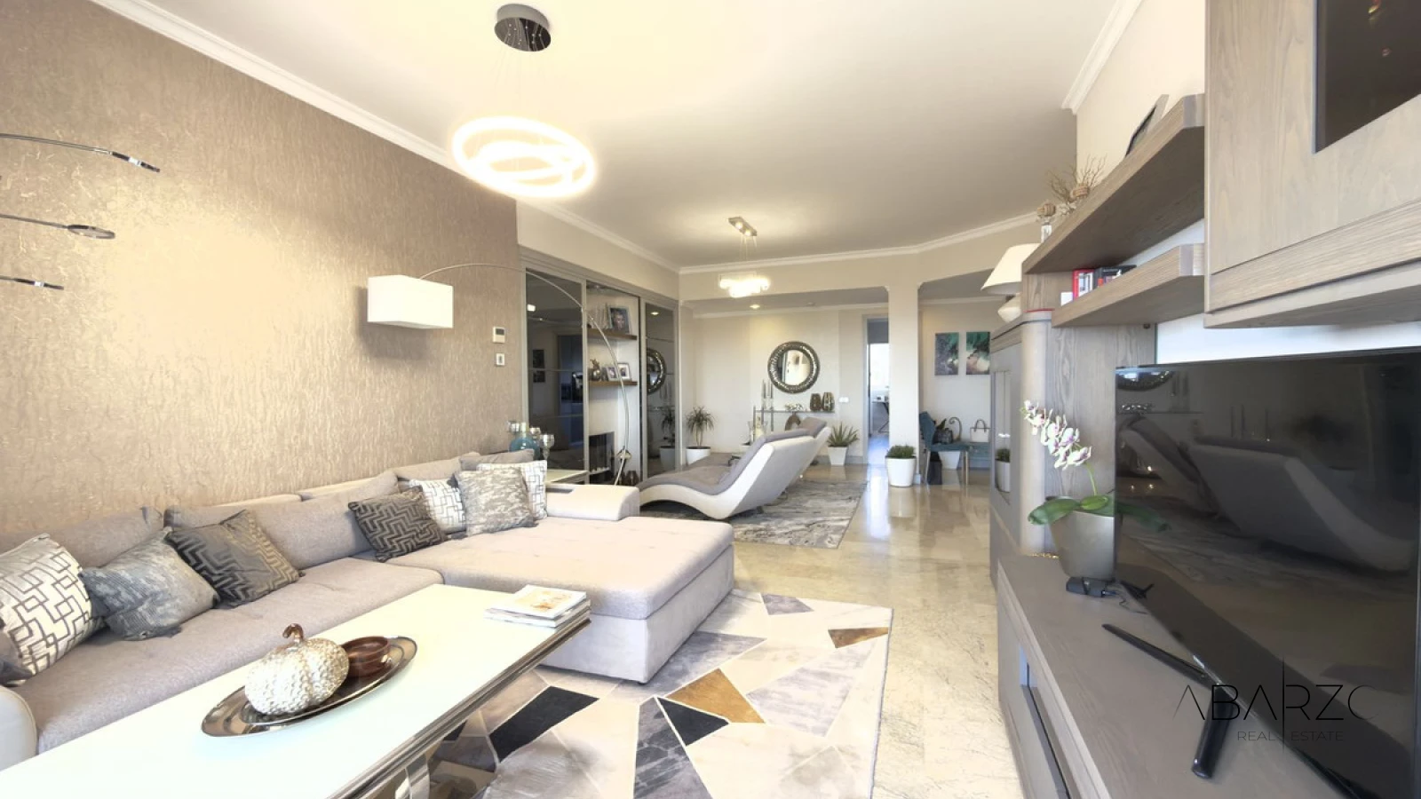 Spectacular Penthouse with 360° Panoramic Views in Elviria, Marbella East — interior, Marbella East, Marbella (31 of 40)