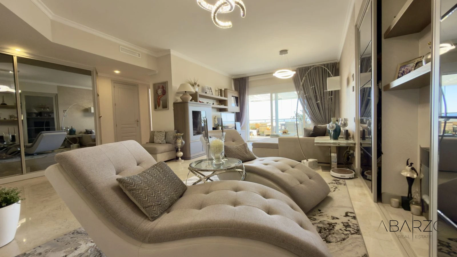 Spectacular Penthouse with 360° Panoramic Views in Elviria, Marbella East — interior, Marbella East, Marbella (7 of 40)