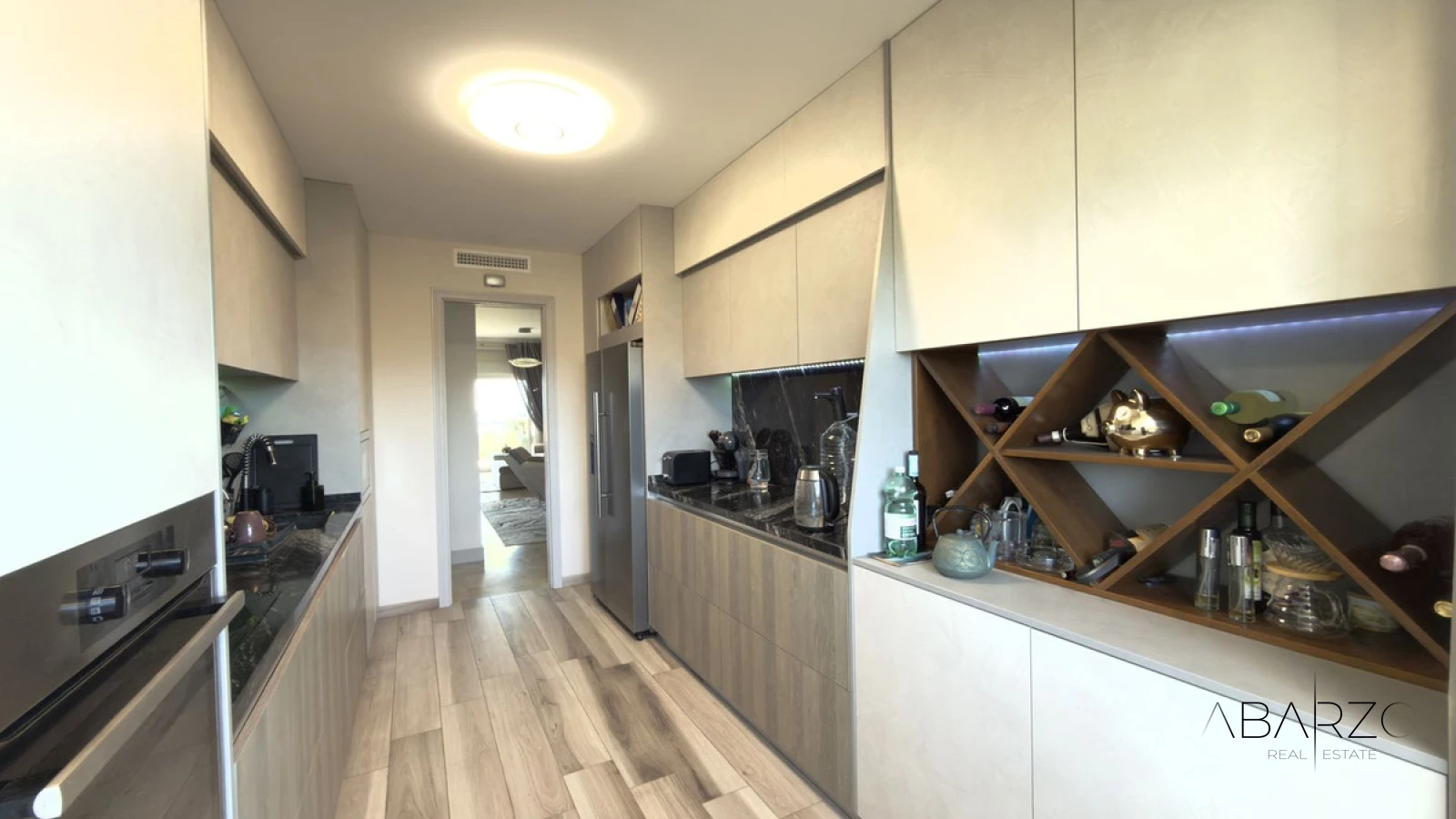 Spectacular Penthouse with 360° Panoramic Views in Elviria, Marbella East — interior, Marbella East, Marbella (30 of 40)