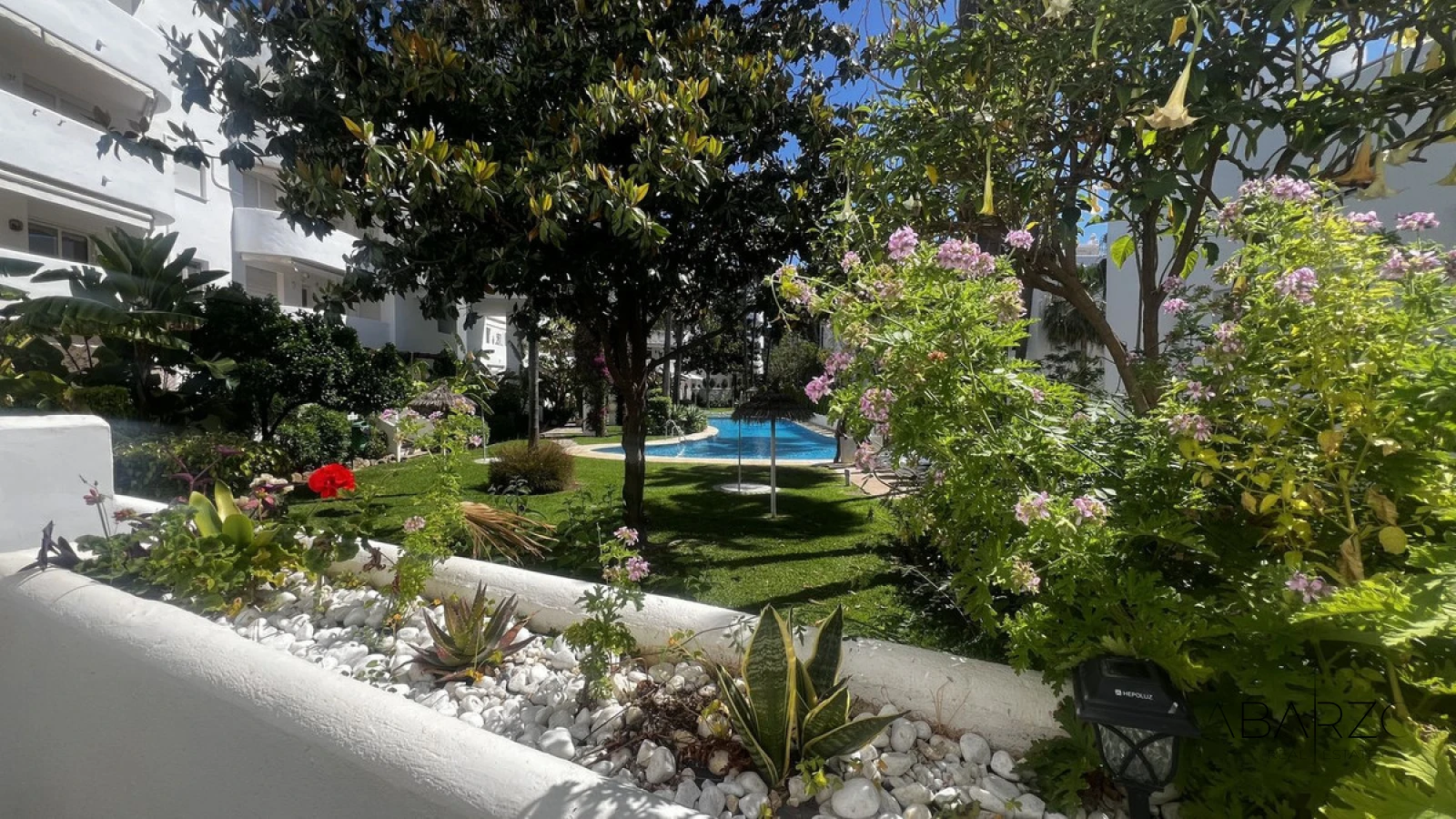 Spectacular Elevated Ground-Floor Apartment with Large Terrace in Golden Mile — interior, Golden Mile, Marbella (9 of 13)