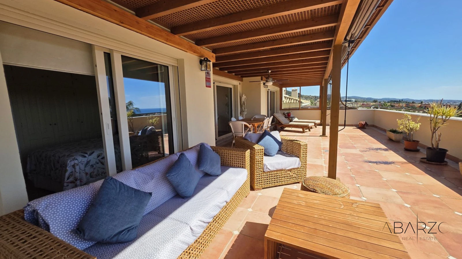 Duplex Penthouse in Sierra Blanca Marbella with Panoramic Views and Jacuzzi — interior, Golden Mile, Marbella (19 of 31)