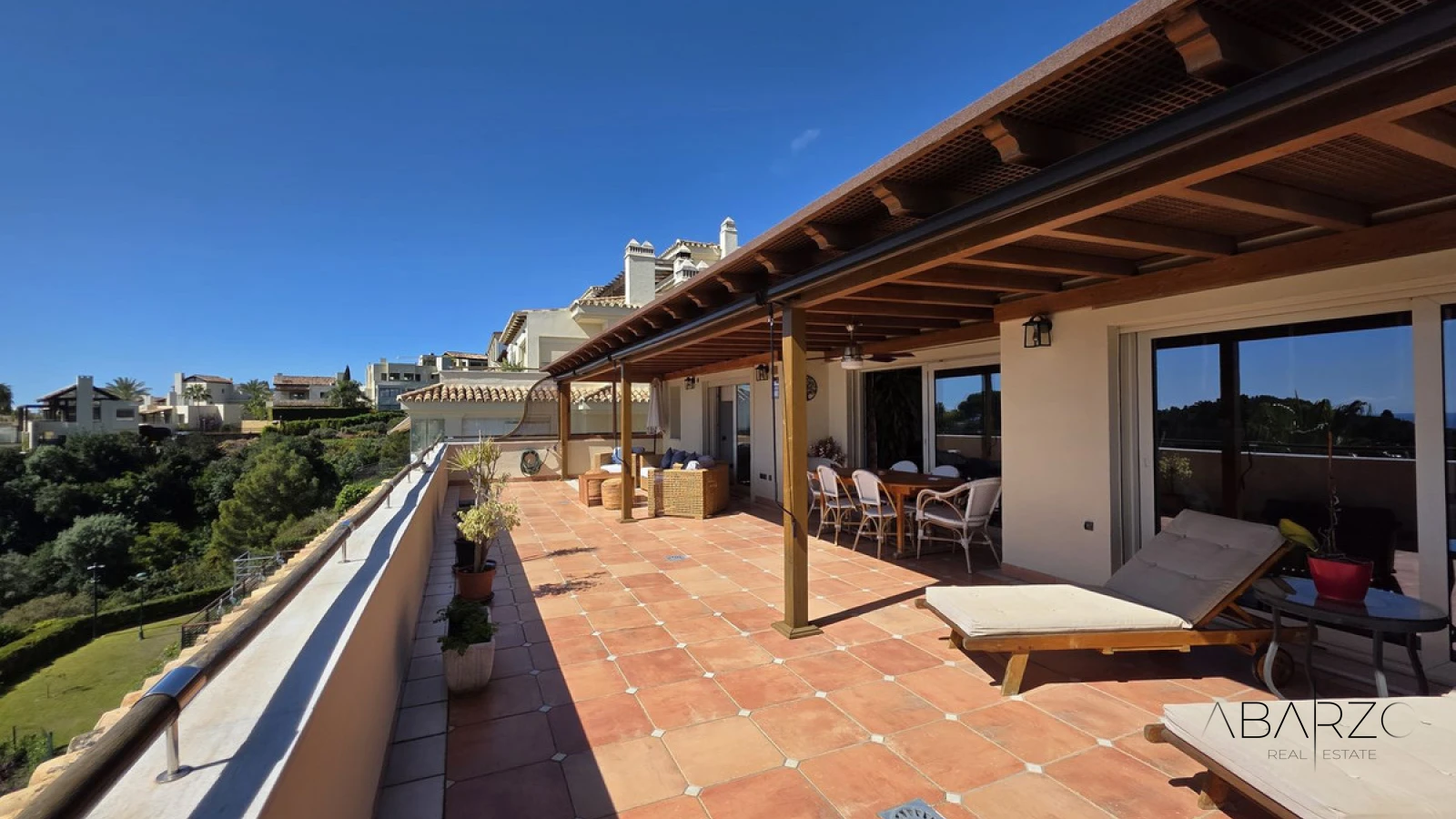 Duplex Penthouse in Sierra Blanca Marbella with Panoramic Views and Jacuzzi — interior, Golden Mile, Marbella (16 of 31)