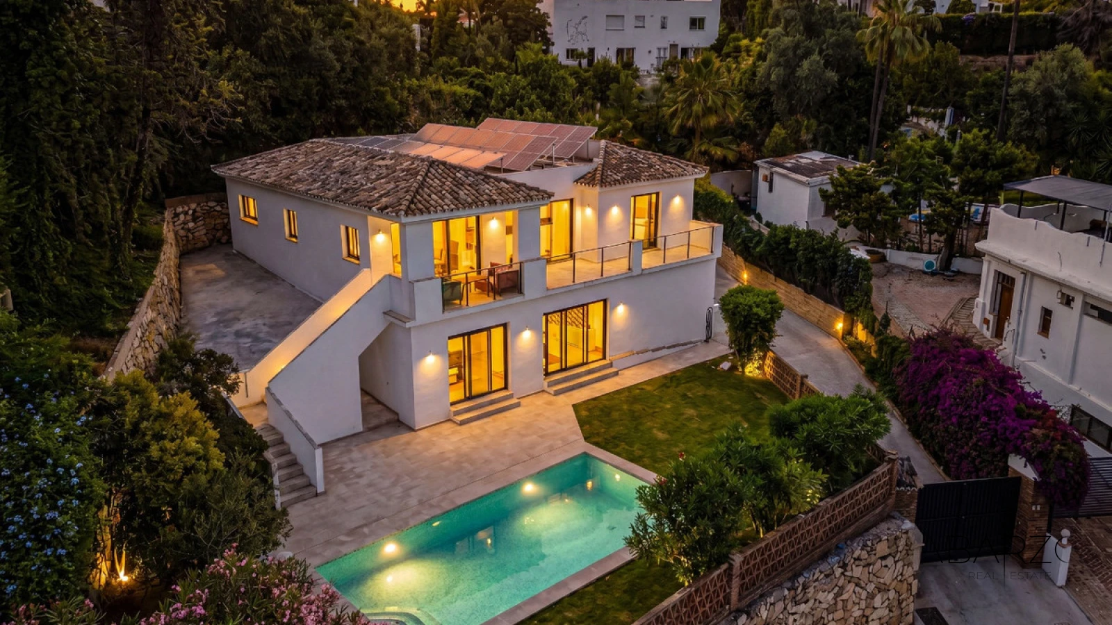 Renovated Villa with Private Pool in El Rosario, Marbella — interior, Marbella East, Marbella (34 of 36)