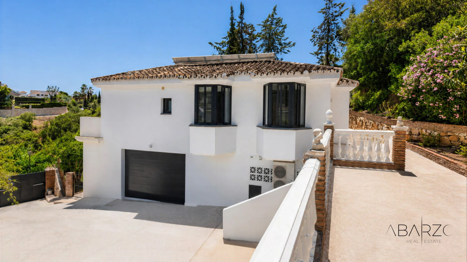 Renovated Villa with Private Pool in El Rosario, Marbella — interior, Marbella East, Marbella (27 of 36)