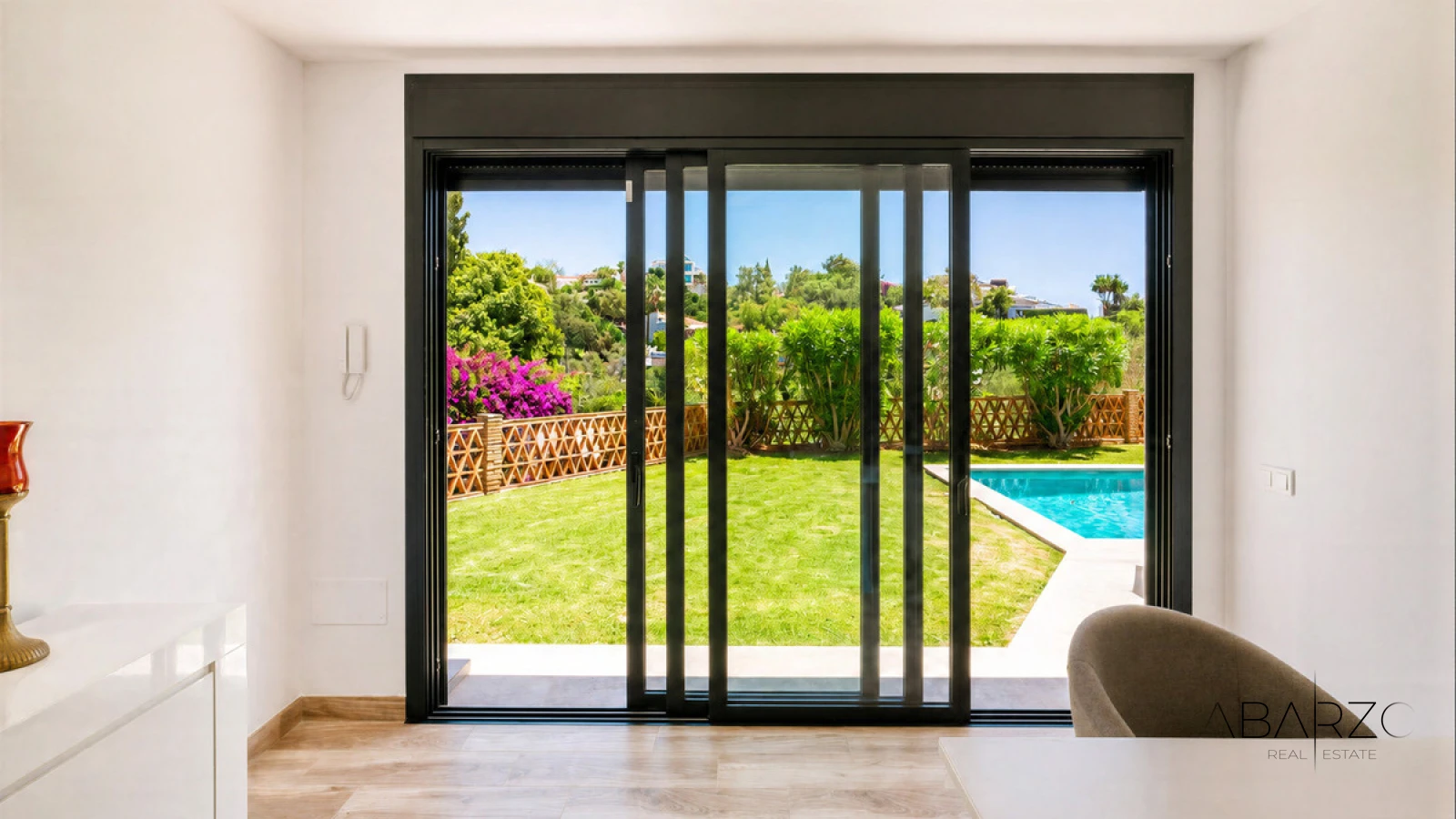 Renovated Villa with Private Pool in El Rosario, Marbella — interior, Marbella East, Marbella (14 of 36)