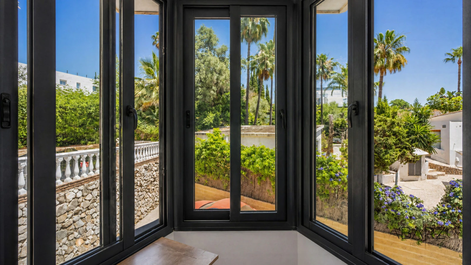 Renovated Villa with Private Pool in El Rosario, Marbella — interior, Marbella East, Marbella (21 of 36)