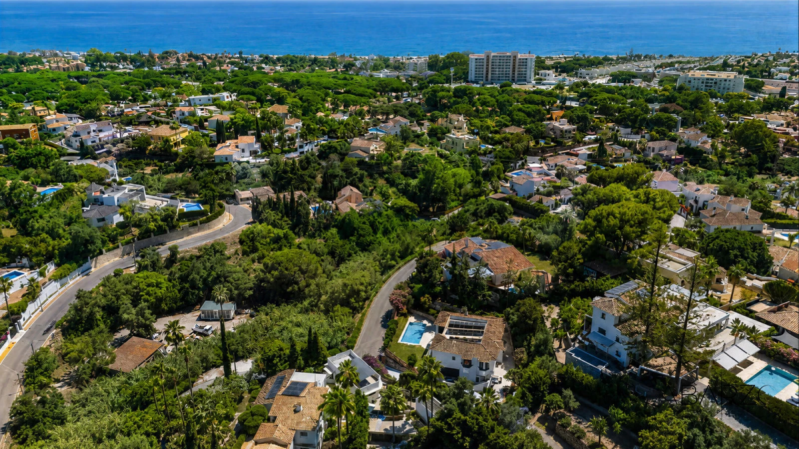 Renovated Villa with Private Pool in El Rosario, Marbella — interior, Marbella East, Marbella (36 of 36)