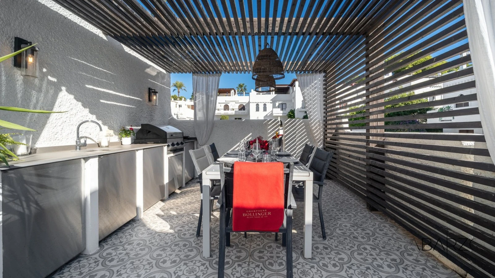 Renovated Townhouse with Solarium and Parking in Nueva Andalucía — interior, Nueva Andalucía, Marbella (8 of 34)