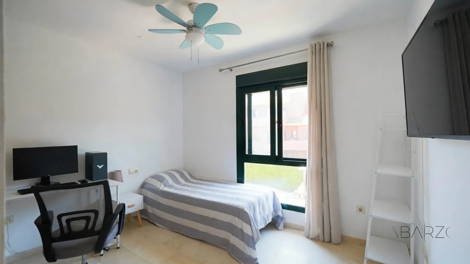 Townhouse with Private Pool near Services in Cancelada, Estepona — interior, New Golden Mile, Estepona (17 of 42)